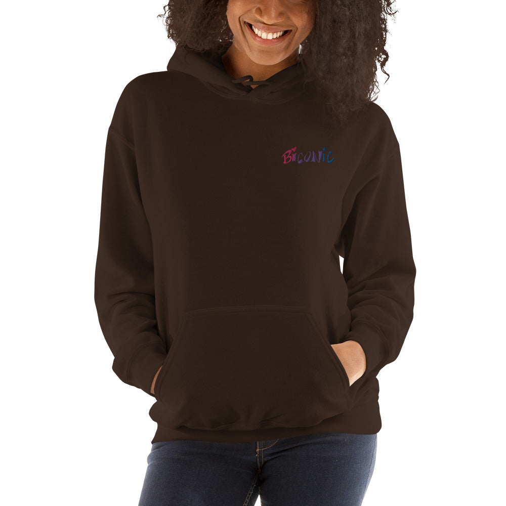 Sudadera unisex con capucha bordada en el pecho izquierdo
