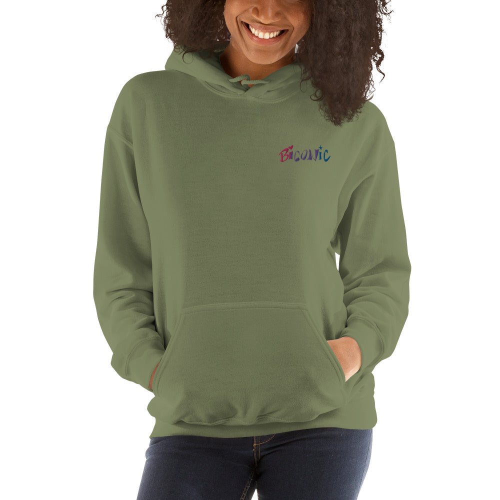 Sudadera unisex con capucha bordada en el pecho izquierdo