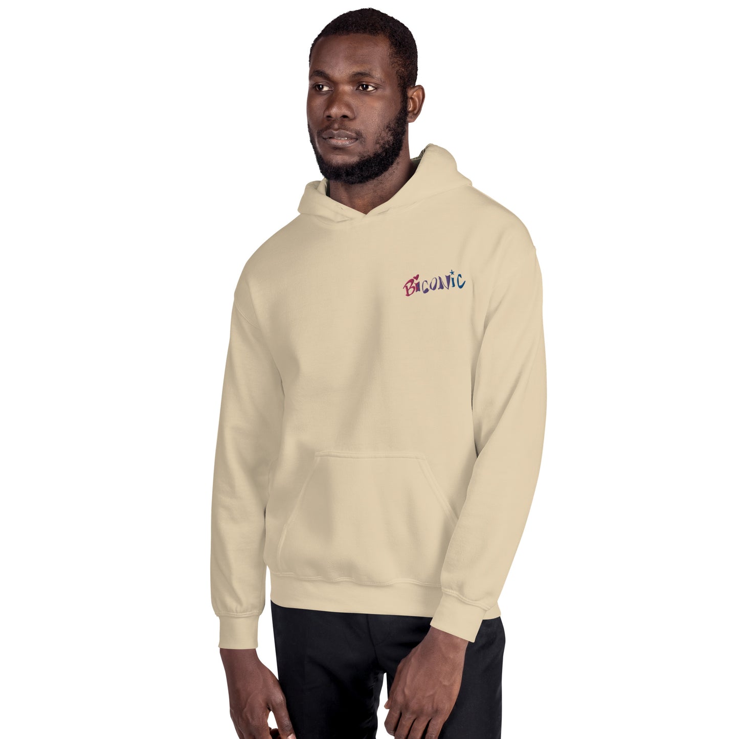 Sudadera unisex con capucha bordada en el pecho izquierdo